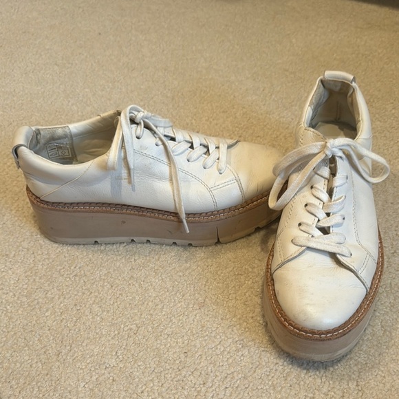 Dolce vita Platform Sneakers - Picture 1 of 5